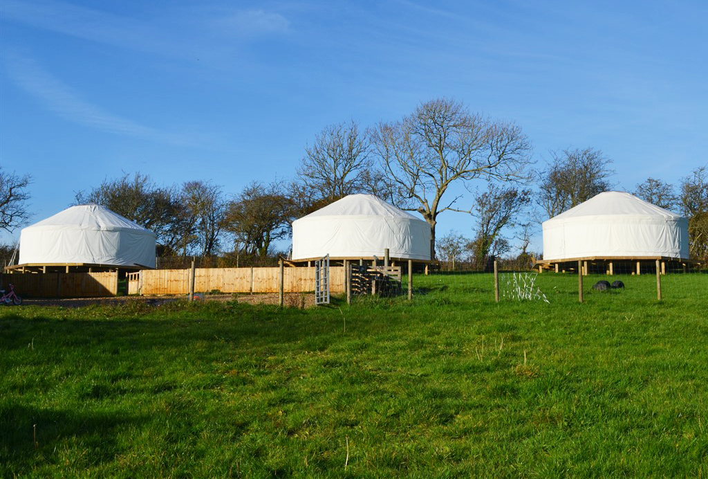 3 ISLAND ACCOMMODATION PROVIDERS UP FOR BEST OF BRITISH AWARDS
