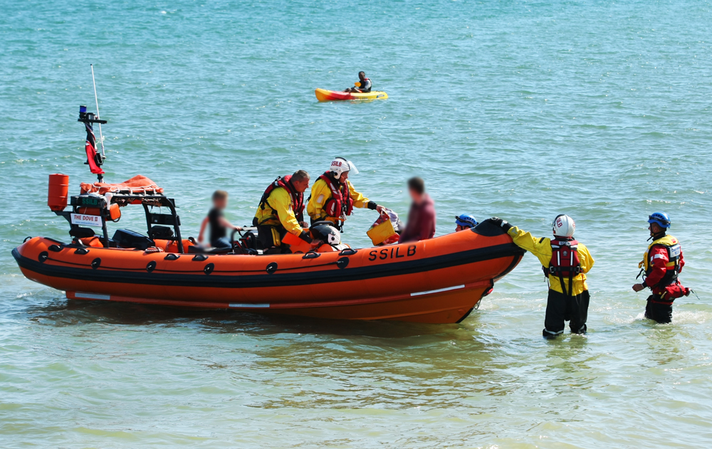 CHILD AND YOUNG ADULT RESCUED BY LIFEBOAT AT SHANKLIN