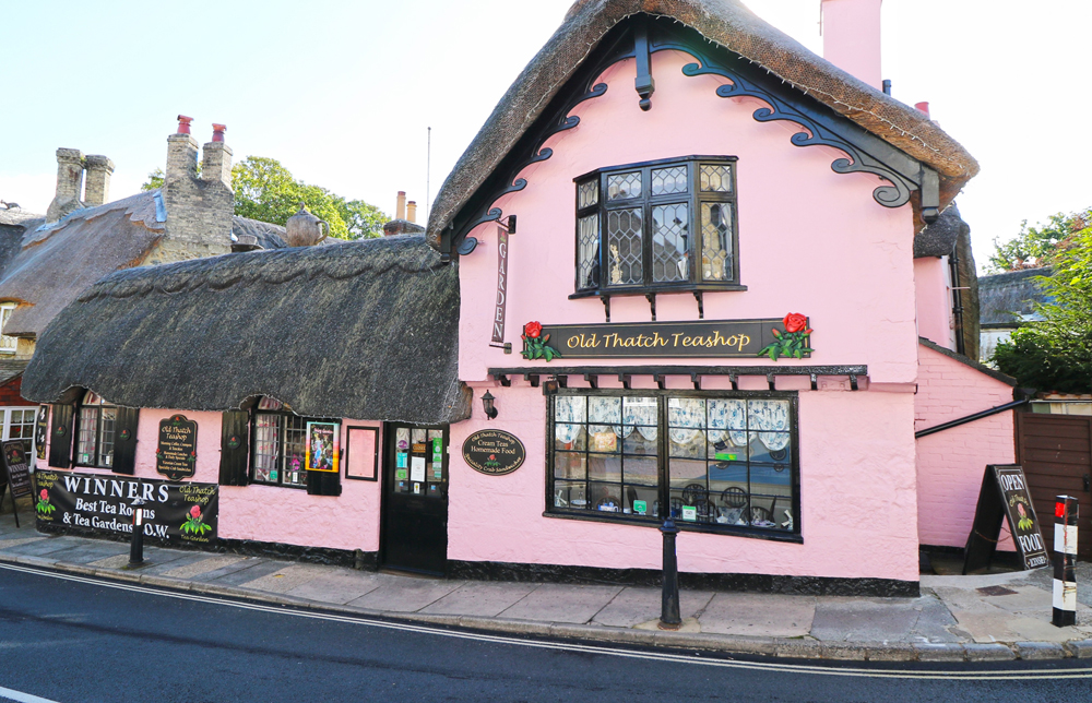 AWARD WINNING TEA SHOP LOOKING FOR A NEW OWNER