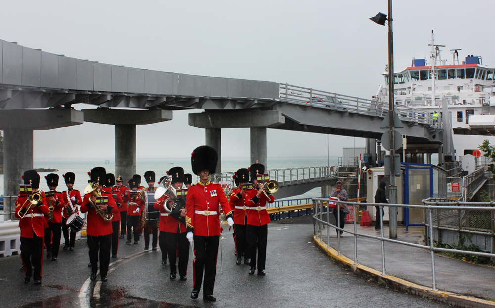 ROYAL REGIMENT OF FUSILIERS DELIGHT WIGHTLINK CUSTOMERS