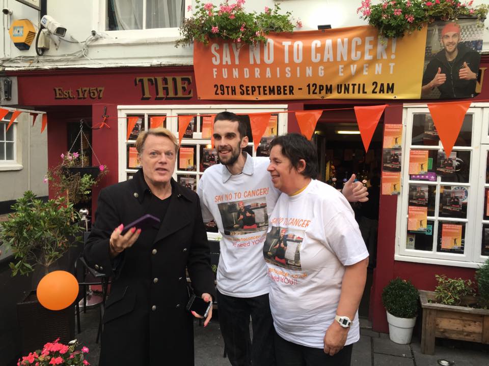 DAME JUDI AND EDDIE IZZARD RETURN TO THE ISLAND