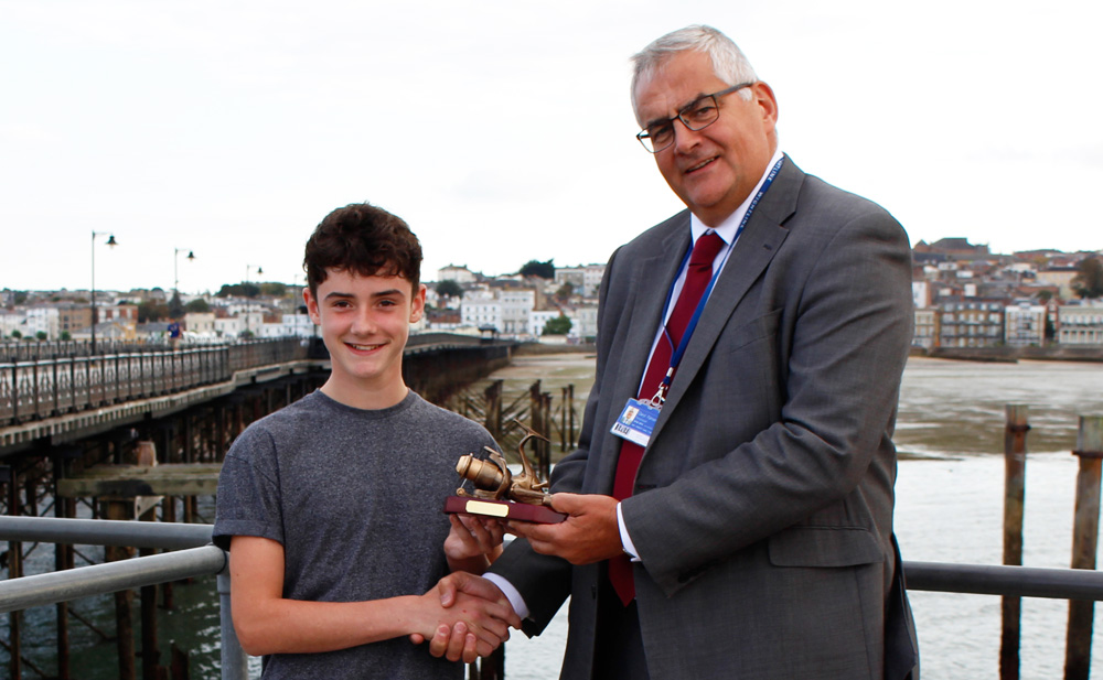 YOUNG ANGLER LIAM LANDS FIRST WIGHTLINK AWARD