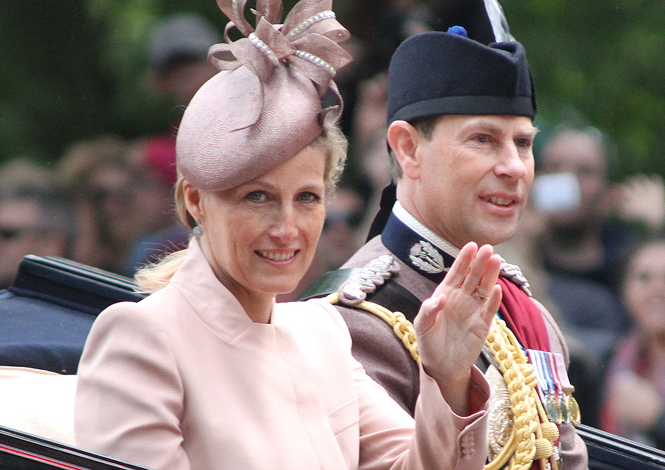EARL AND COUNTESS OF WESSEX TO VISIT THE ISLAND