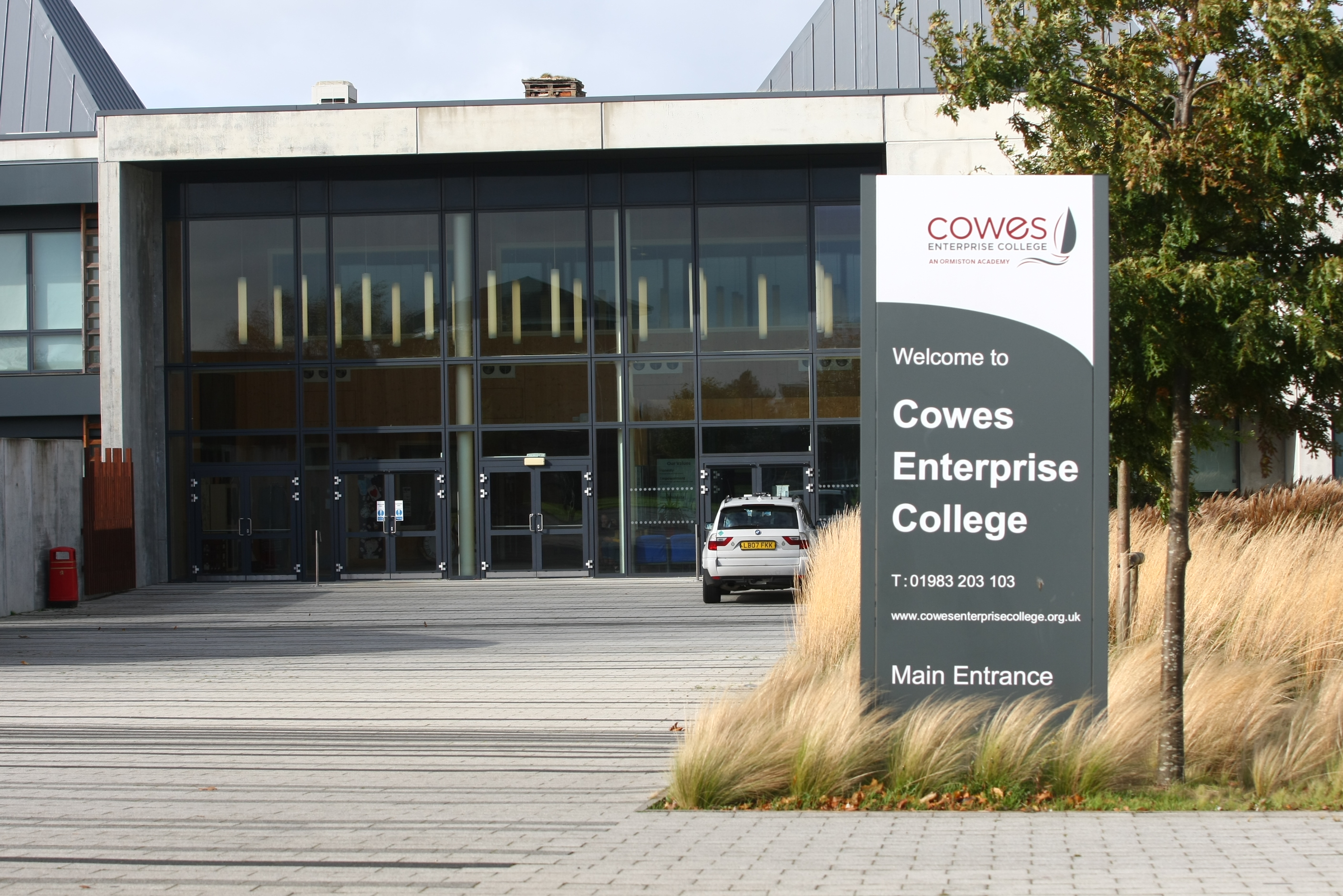 STUDENT ‘FALLS OFF BALCONY’ AT COWES ENTERPRISE COLLEGE