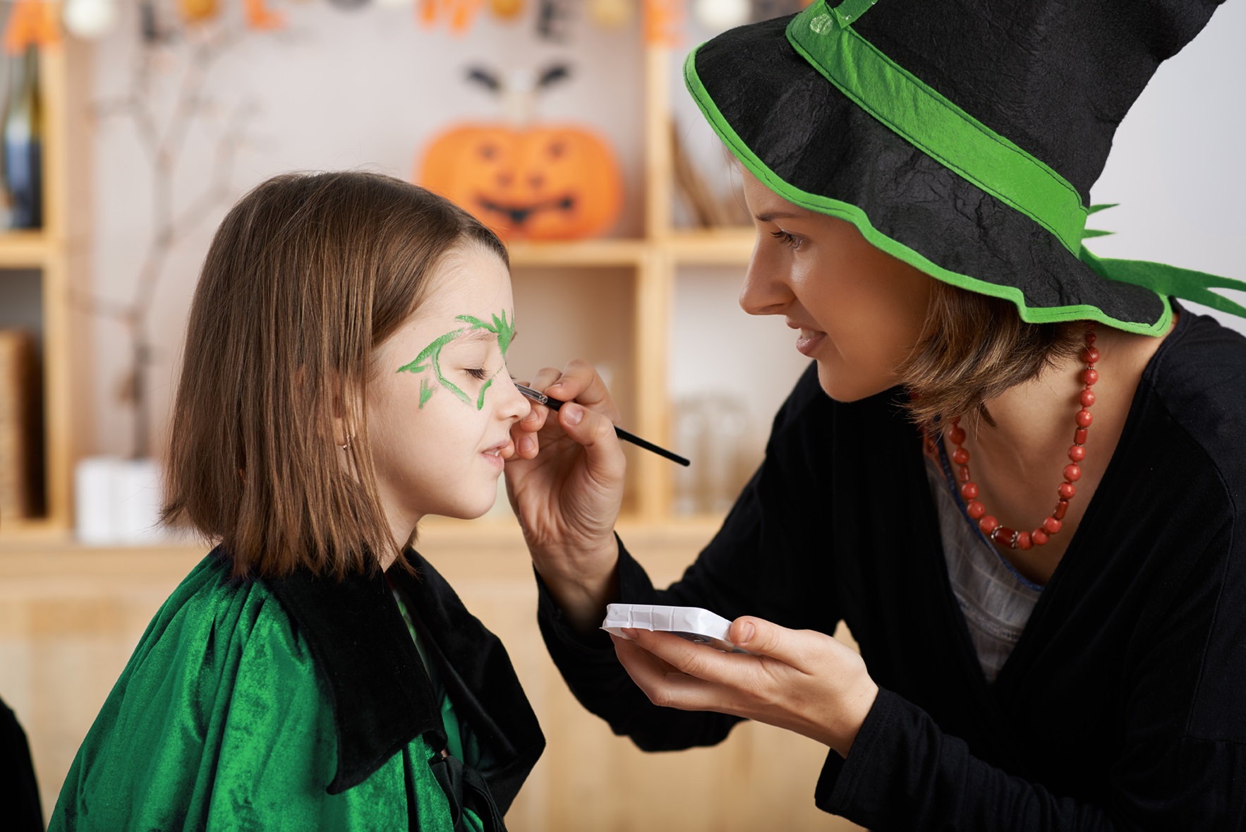 NSPCC URGES ISLAND SUPPORTS TO GO GREEN FOR HALLOWEEN