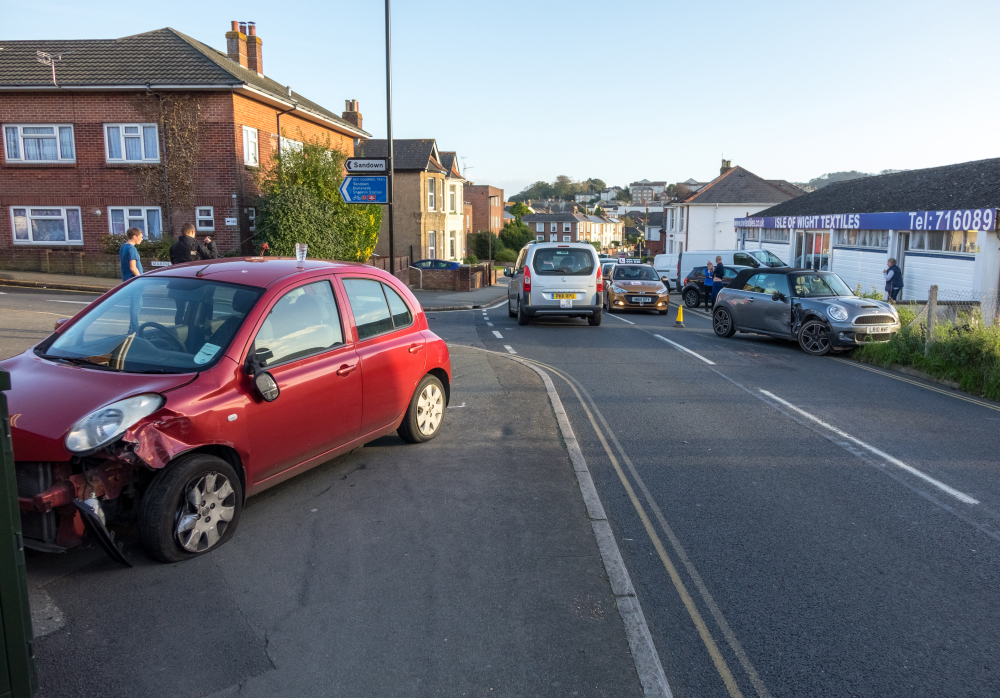 2-CAR CRASH IN SHANKLIN