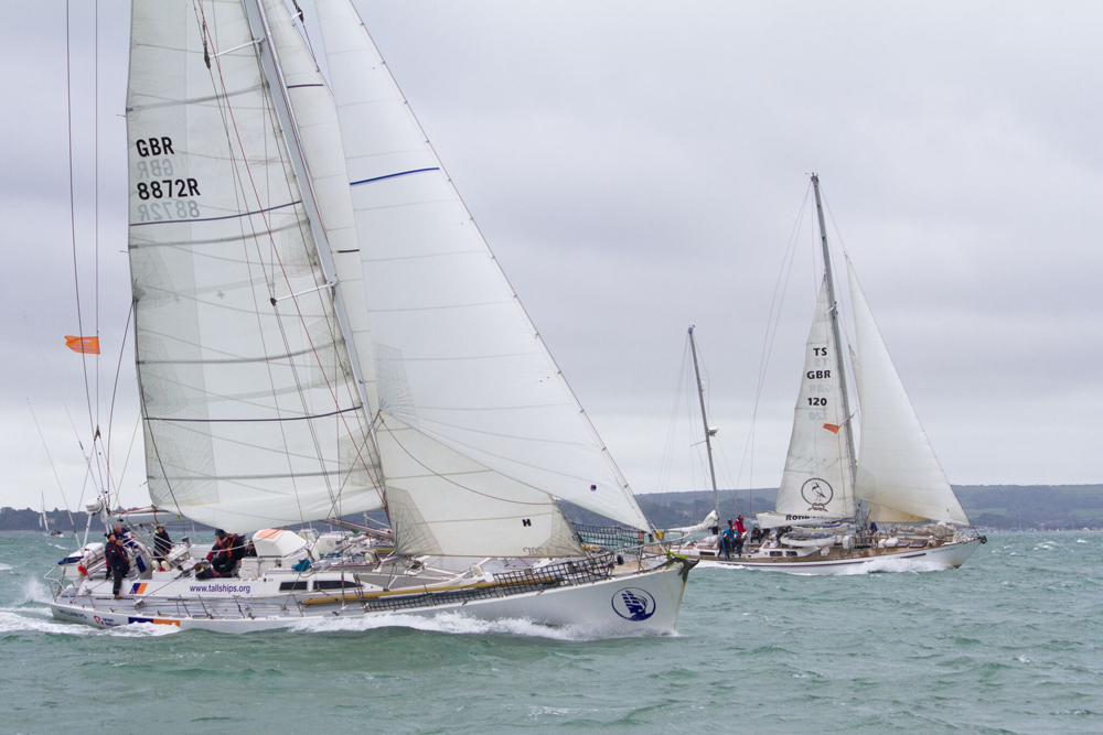 SMALL SHIPS HAVE RAPID RACE