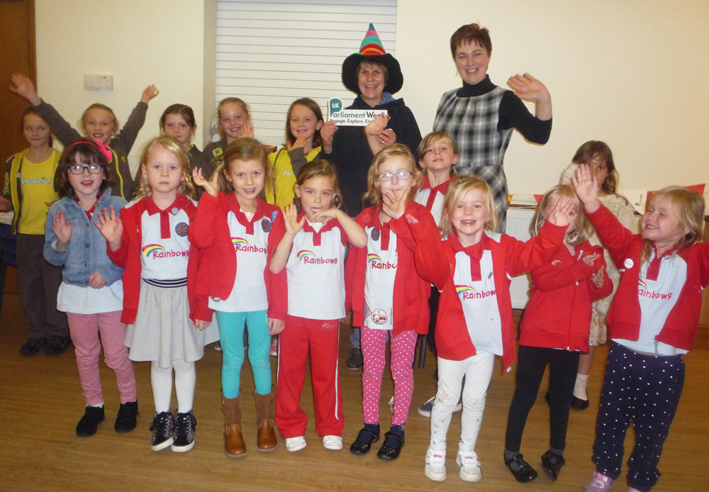 GIRLGUIDING MEMBERS CELEBRATE PARLIAMENT WEEK