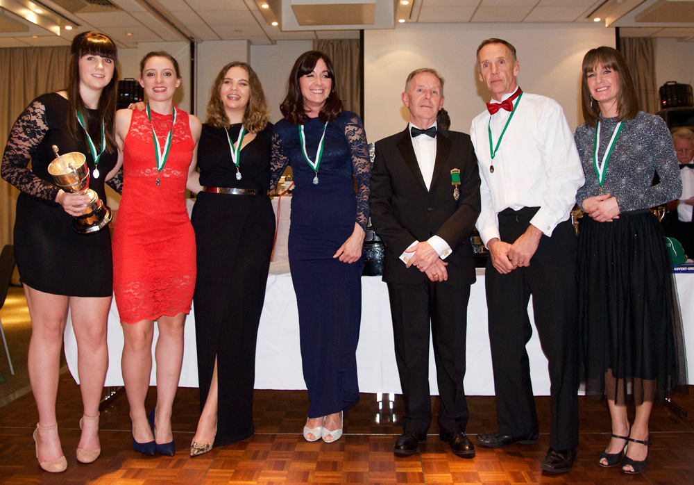 RYDE’S LADIES RECEIVE CHAMPIONSHIP TROPHY AT AWARDS DINNER