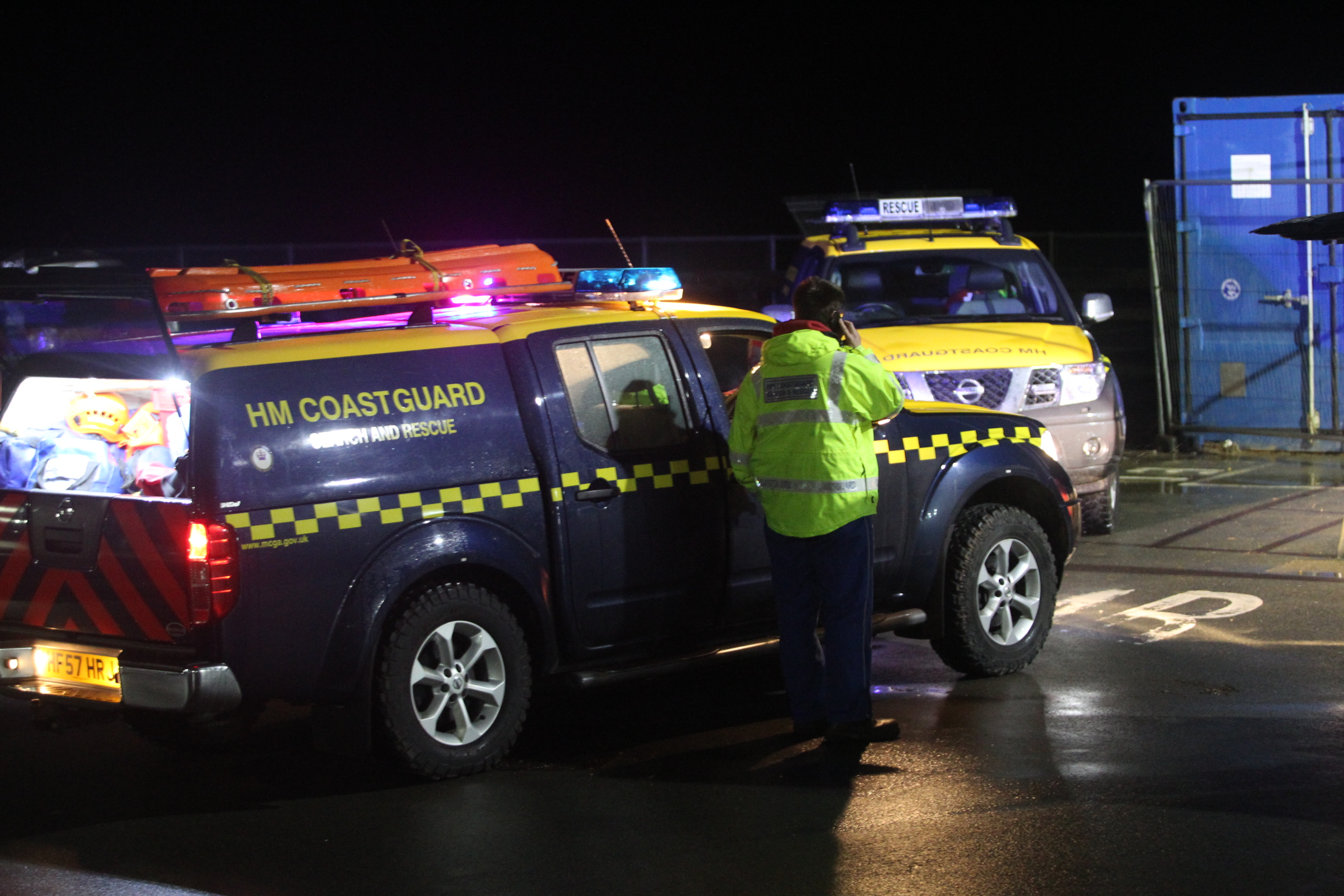 MAJOR SEARCH OPERATION FOR ‘WOMAN IN THE WATER’ AT SANDOWN