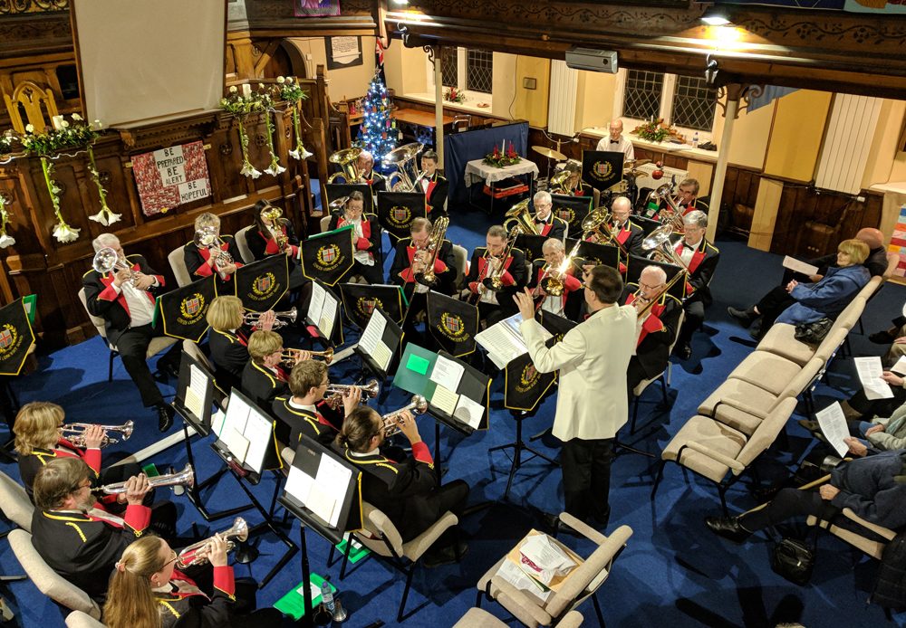 COWES CONCERT BAND ROUND OFF FESTIVE TOUR IN NEWPORT