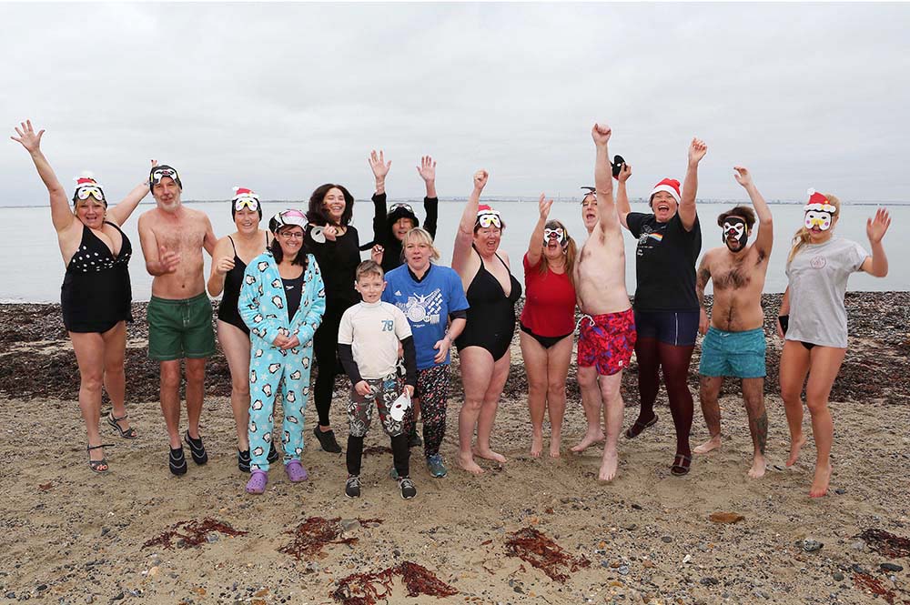 FUNDRAISERS TAKE A DIP IN THE SOLENT FOR AGE UK ISLE OF WIGHT
