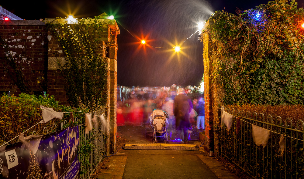 CHRISTMAS GARDEN HELPS RECHARGE SANDOWN’S BATTERY