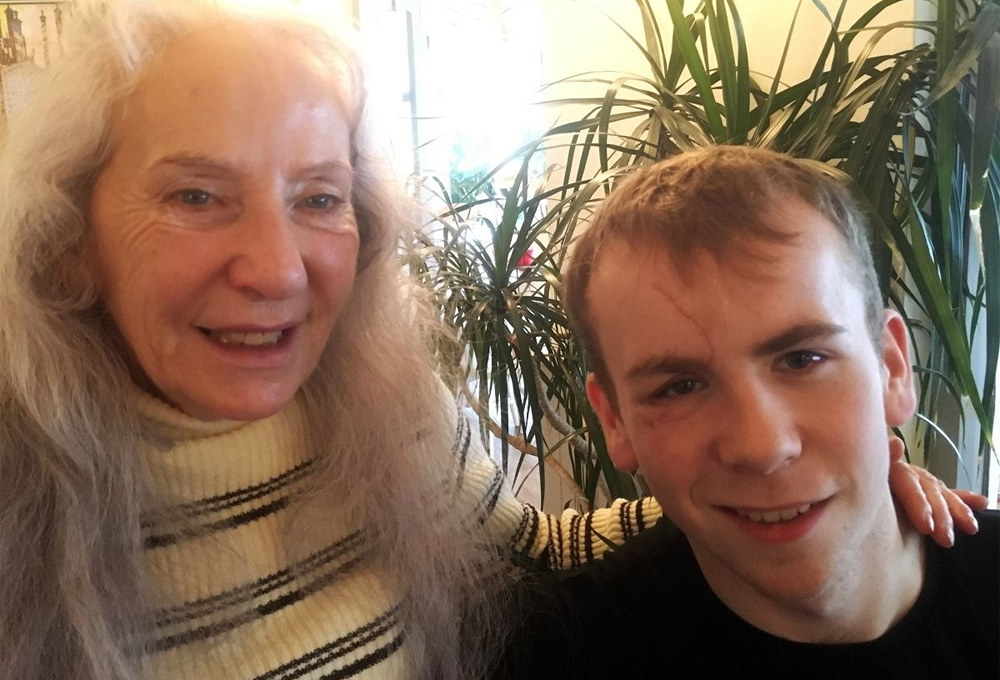 CRASH VICTIM THANKS EMERGENCY SERVICES