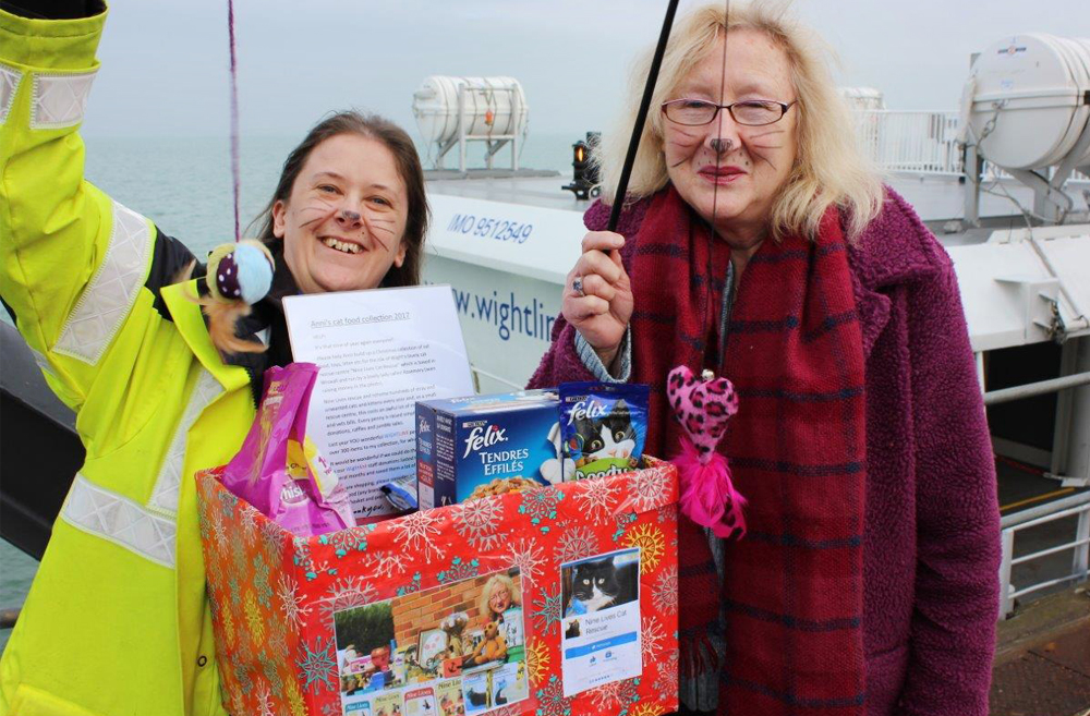 WIGHTLINK MAKE THE PURRFECT START TO 2018 FOR NINE LIVES CAT RESCUE
