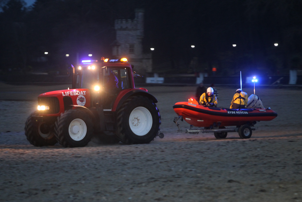 LIFEBOAT SEARCH OFF RYDE