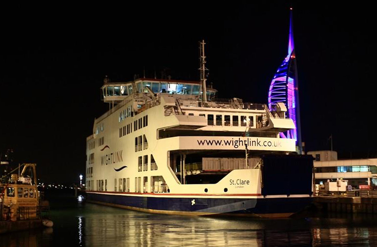 WIGHTLINK CREW MEMBER JUMPS INTO THE WATER TO SAVE MAN