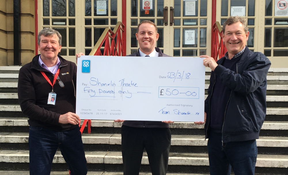 SHANKLIN SHOPPERS HELPING TO MAINTAIN TOWN’S THEATRE