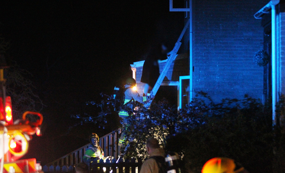 3 RESCUED FROM BINSTEAD HOUSE FIRE