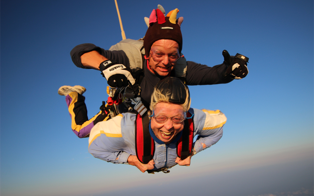 SKYDIVE FOR AGE UK ISLE OF WIGHT THIS JULY