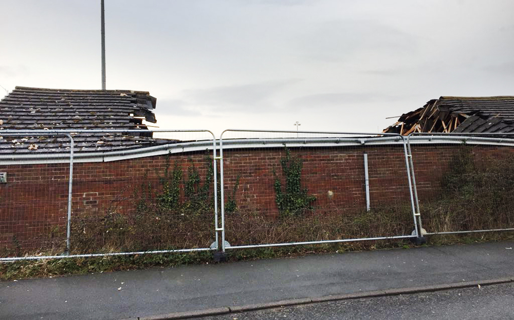 FORMER RUGBY CLUBHOUSE ROOF COLLAPSES