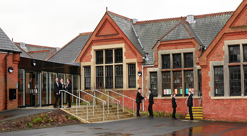 ISLE OF WIGHT STUDIO SCHOOL SET TO CLOSE IN SUMMER 2019
