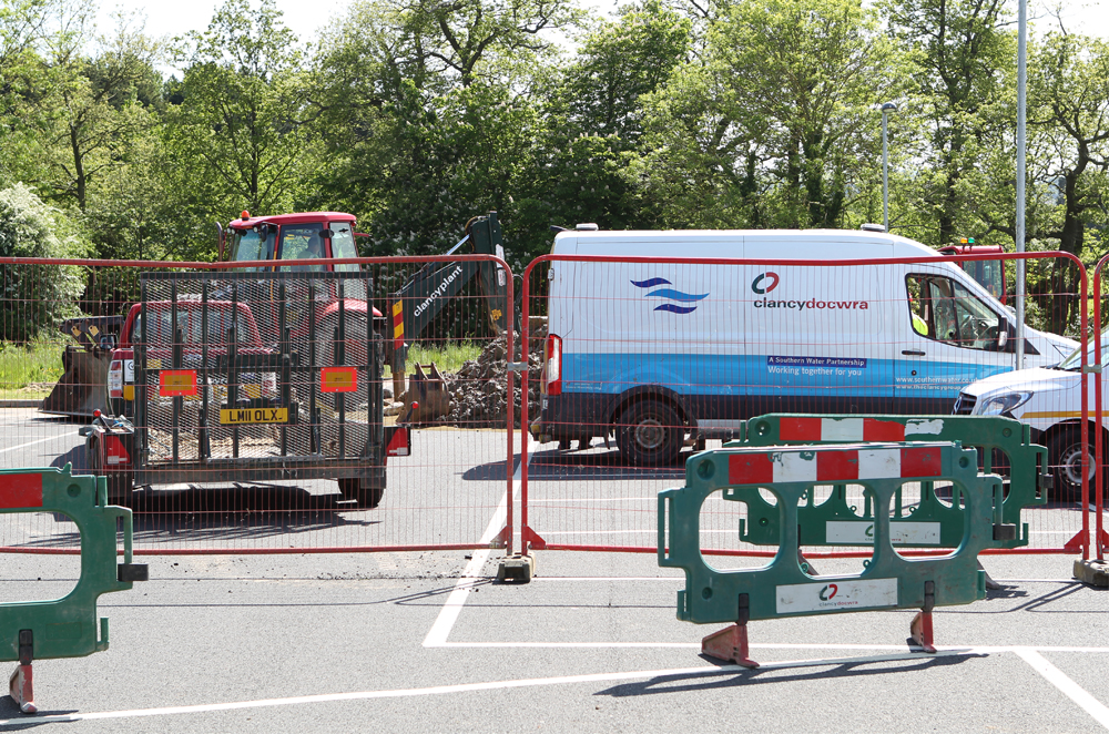 BURST WATER MAIN FORCES SCHOOL CLOSURE