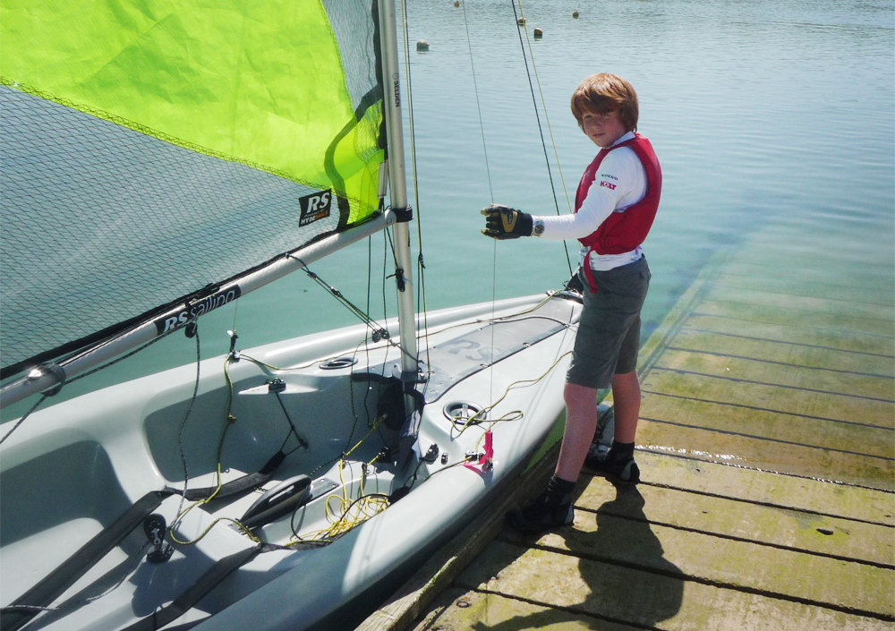 FAMILIES ENJOY OPEN DAY AT YARMOUTH SAILING CLUB