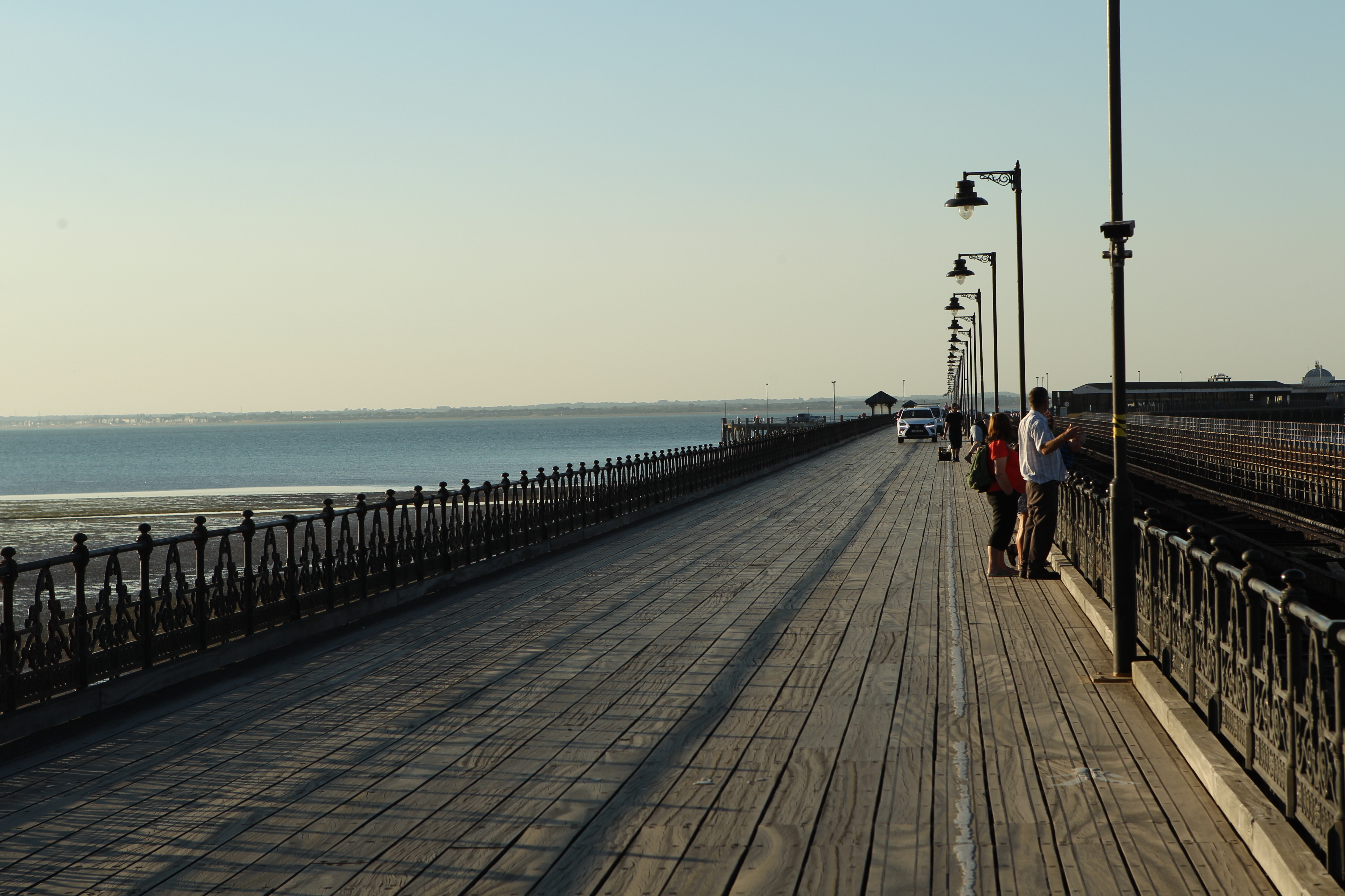 FIRE SERVICE ALERTED TO INCIDENT AT RYDE PIER