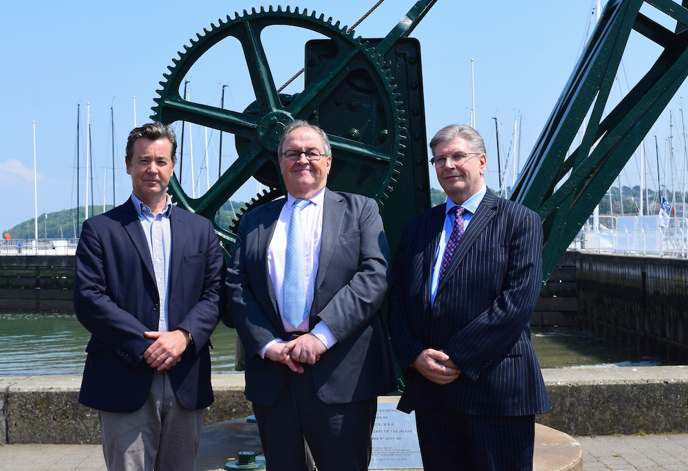 COWES WELCOMES NEW HARBOUR COMMISSIONERS
