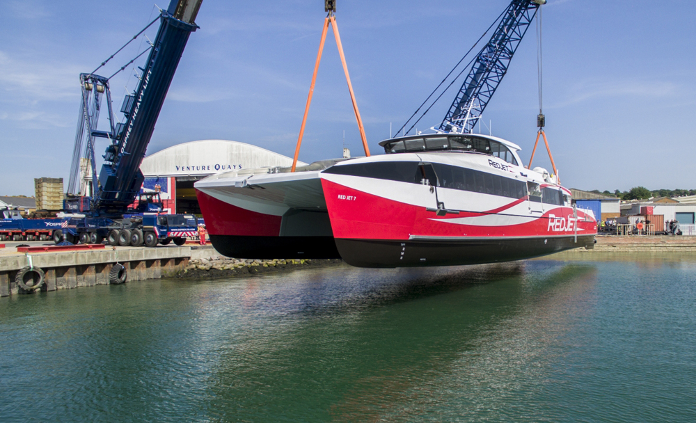 RED JET 7 ENTERS THE WATER FOR THE VERY FIRST TIME