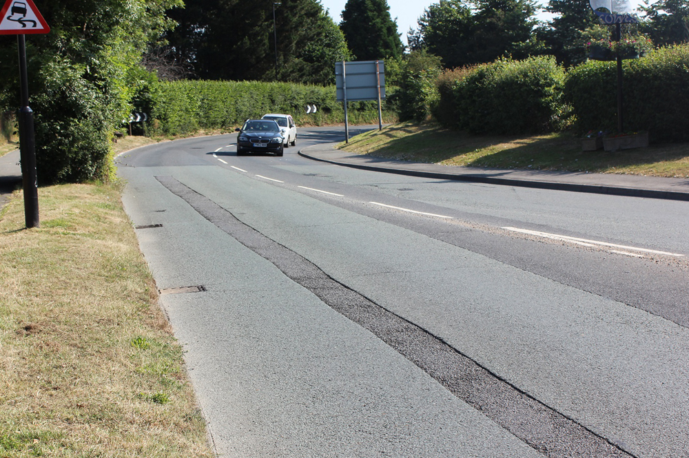MAJOR ROUTE INTO COWES TO BE RESURFACED LATER THIS MONTH