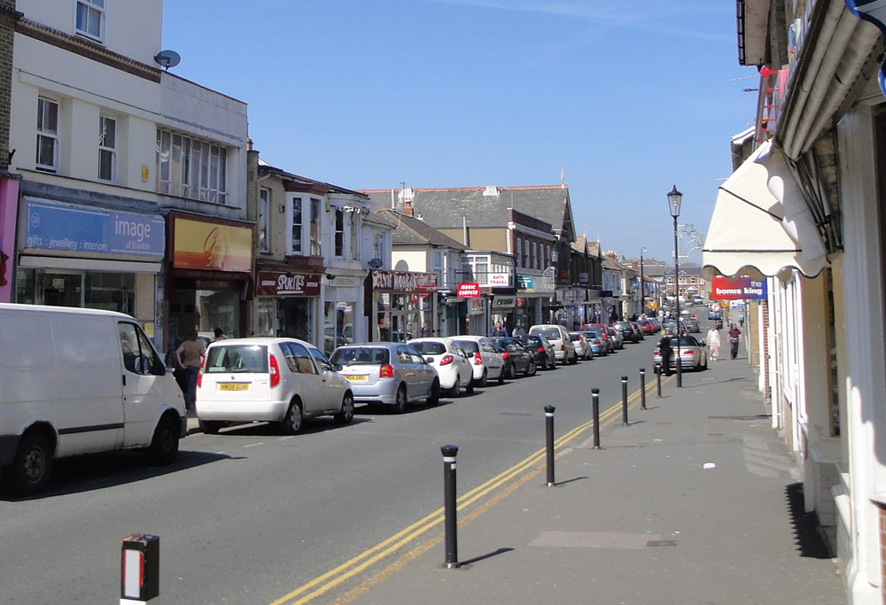 NEIGHBOURHOOD POLICING TEAM TO ‘ADOPT’ SHANKLIN POST OFFICE