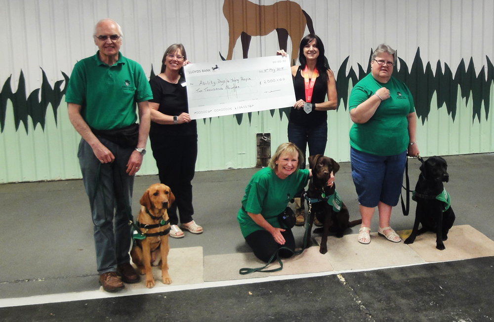 TRACEY’S MARATHON EFFORTS RAISES OVER £2,200 FOR ABILITY DOGS 4 YOUNG PEOPLE