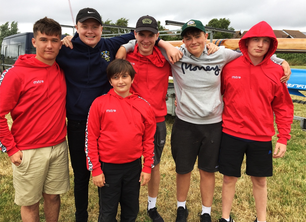 BLUSTERY DAY FOR RYDE AT WOOLSTON REGATTA