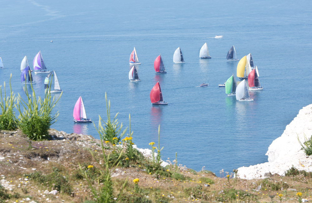 LIGHT BREEZE MAKES FOR SLOW SAILING IN 2018 ROUND THE ISLAND RACE