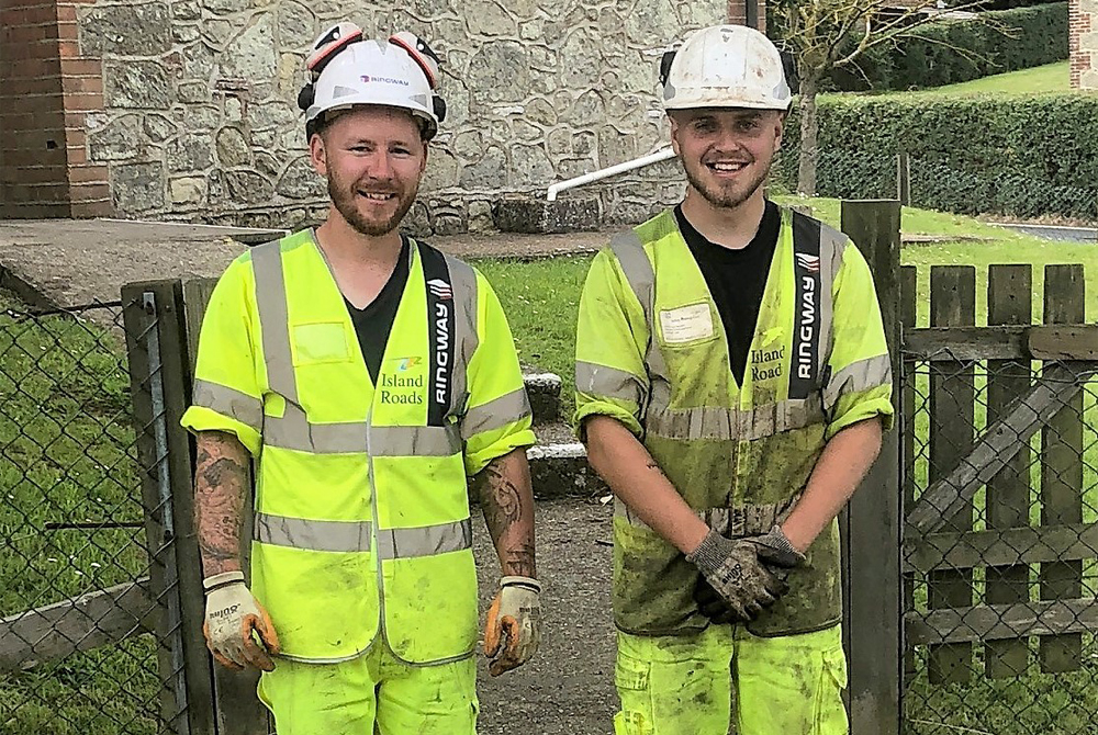 ISLAND ROADS HELPS ‘REMARKABLE’ CHILLERTON COMMUNITY PROJECT