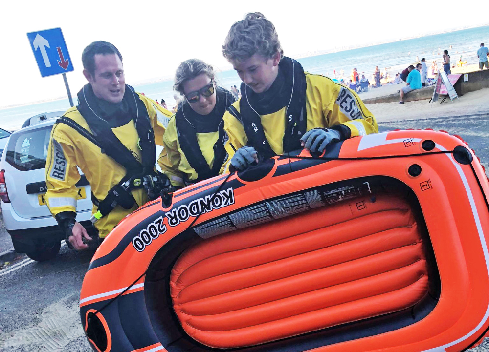 DINGHY PROMPTS SECOND INFLATABLE LAUNCH FOR RYDE RESCUE