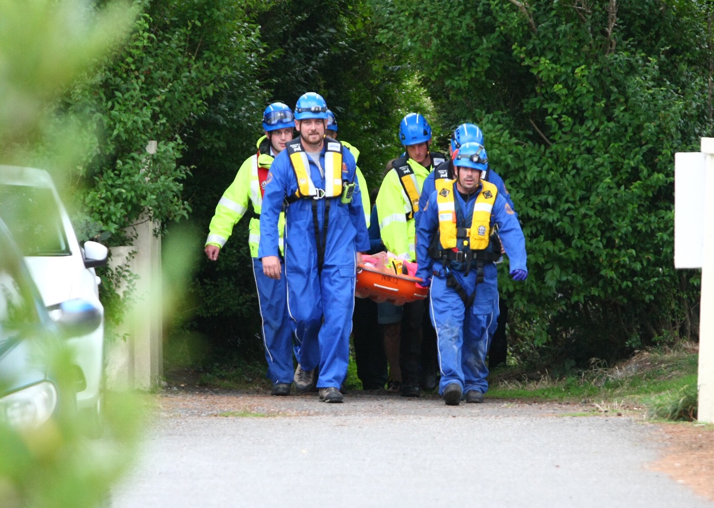 INJURED GIRL EVACUATED FROM BEACH IN THE WEST WIGHT