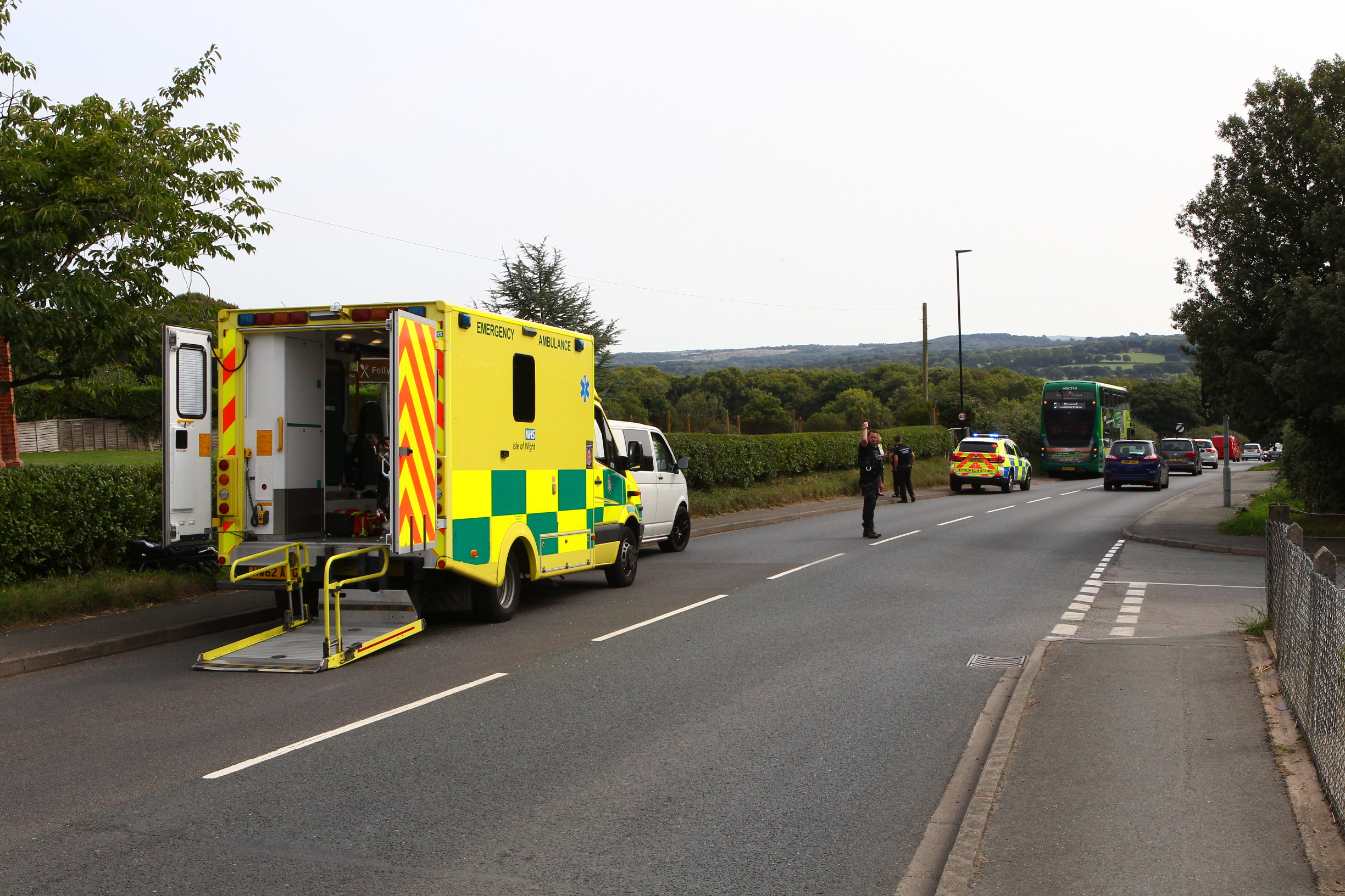BUS AND VW TRANSPORTER CRASH AT WHIPPINGHAM