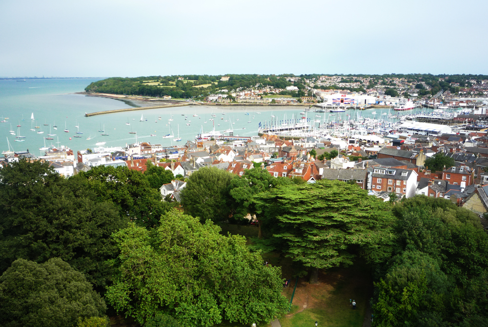 GIANT WHEEL, RED ARROWS AND FIREWORKS AT LENDY COWES WEEK 2018