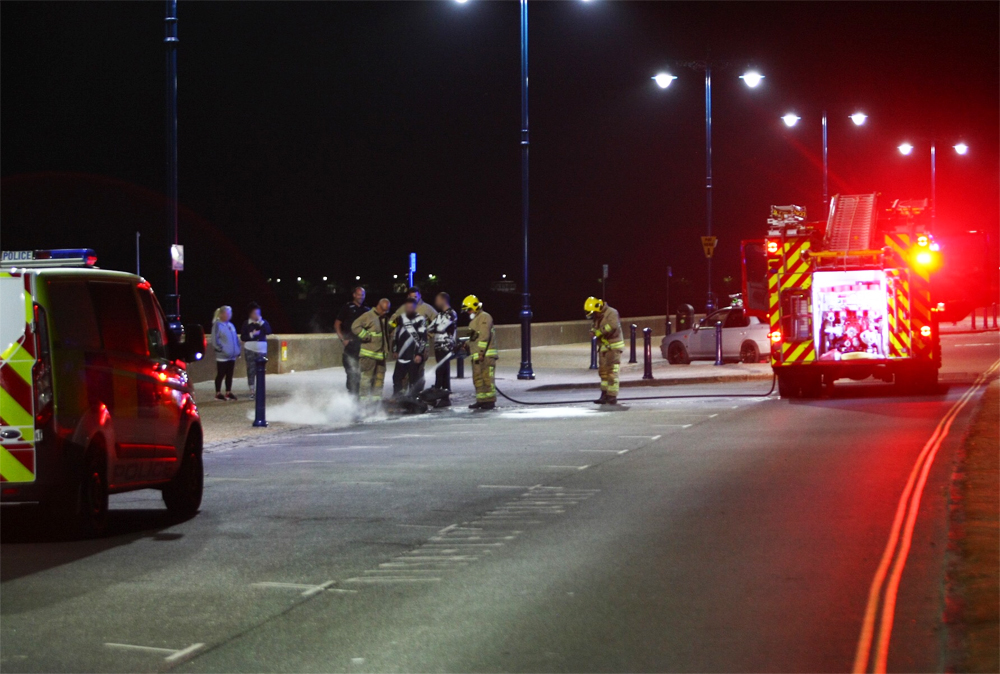 RYDE FIREFIGHTERS CALLED TO MOTORCYCLE FIRE