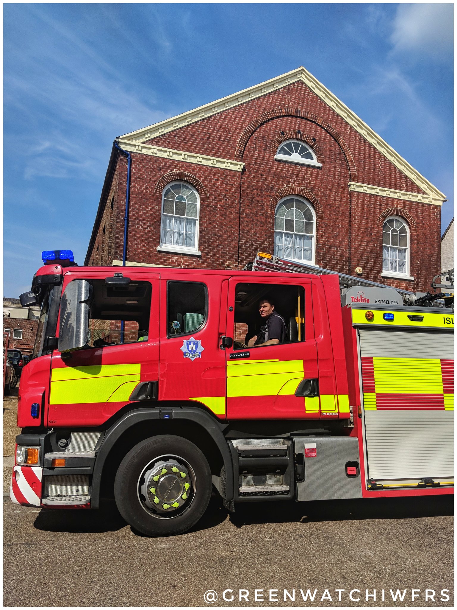 FIRE CREWS RESPOND TO SMOKE ON PYLE STREET