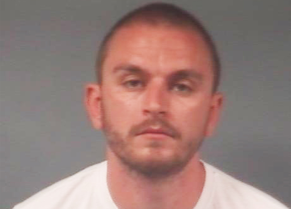 WANTED: POLICE ON THE HUNT FOR ISLE OF WIGHT MAN WHO ‘SHOULD NOT BE APPROACHED’