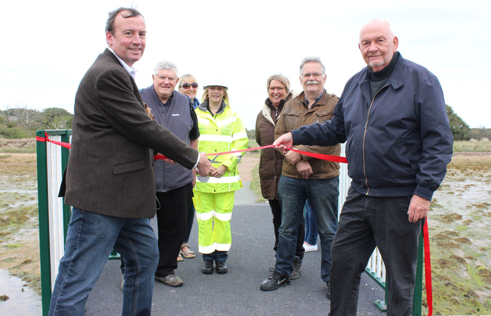 SEAL OF APPROVAL FOR NEW DUVER FOOTBRIDGES