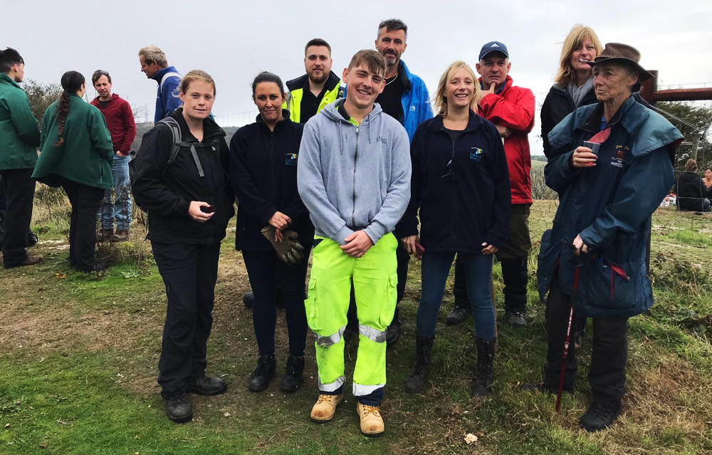 ISLAND ROADS VOLUNTEERS JOIN HERDING EVENT IN VENTNOR