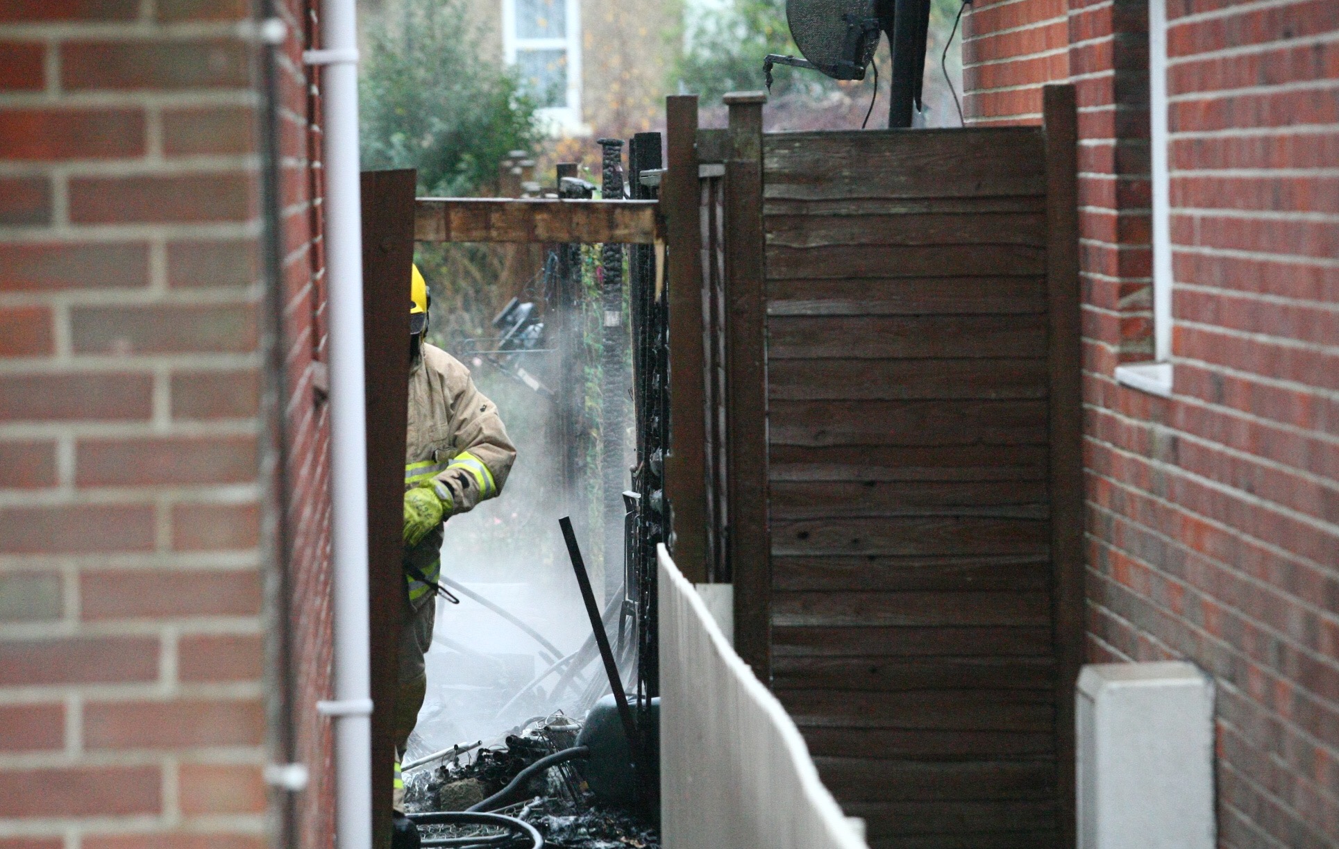 SHED FIRE BREAKS OUT IN RYDE