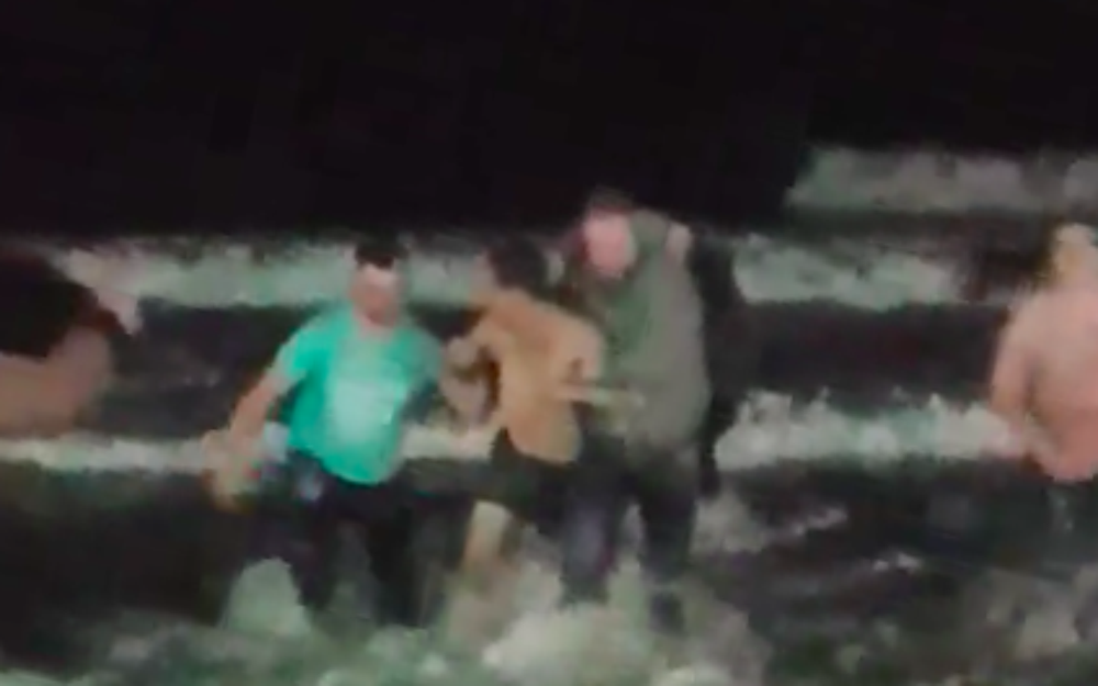 MAN ‘FACE DOWN IN THE WATER’ PULLED FROM THE SEA AT SANDOWN