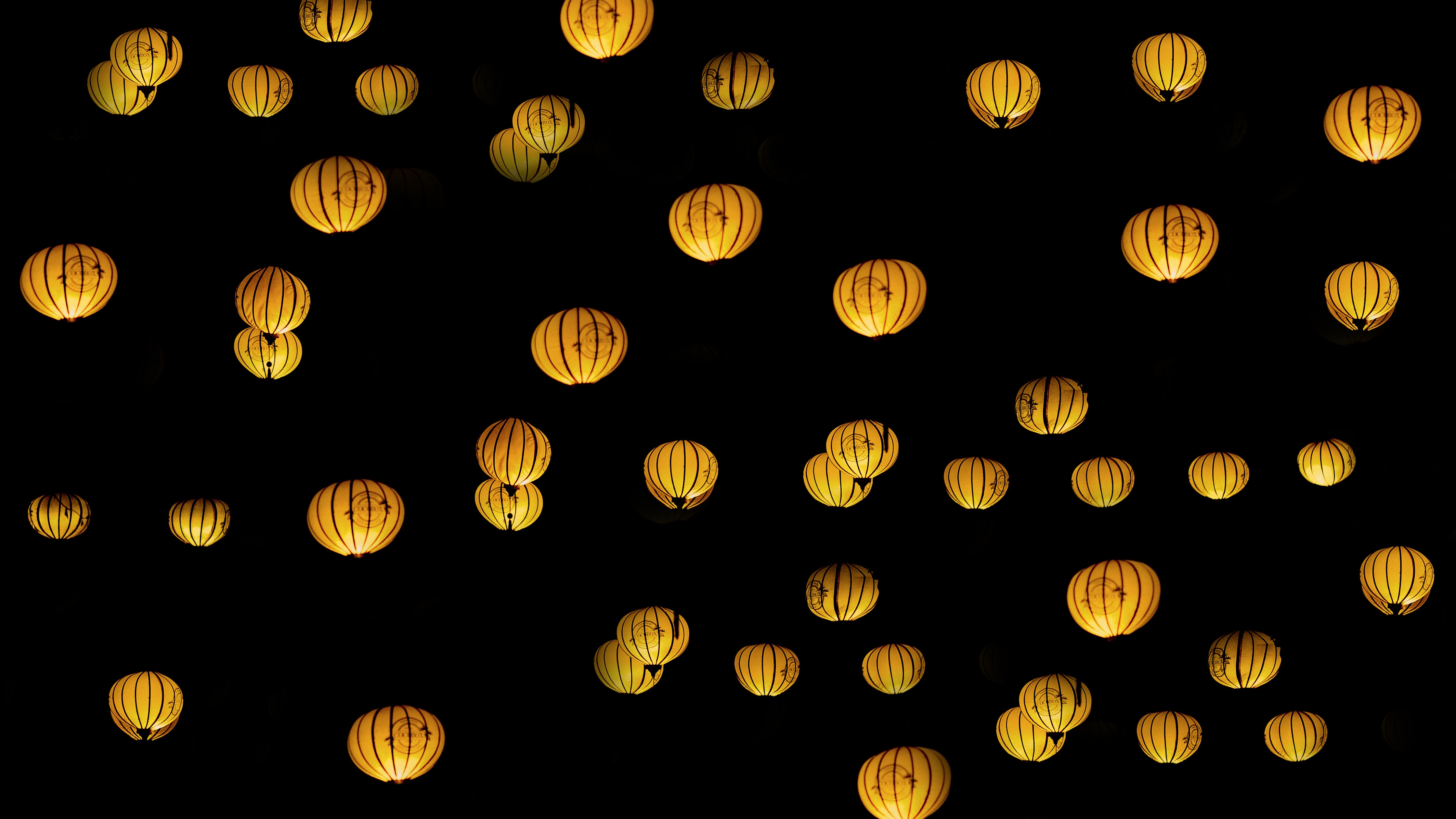 CLA URGES BONFIRE NIGHT ORGANISERS TO AVOID USING SKY LANTERNS