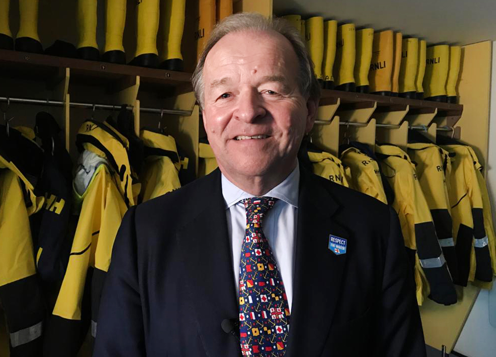 RNLI CHAIRMAN RECORDS CHRISTMAS MESSAGE AT BEMBRIDGE